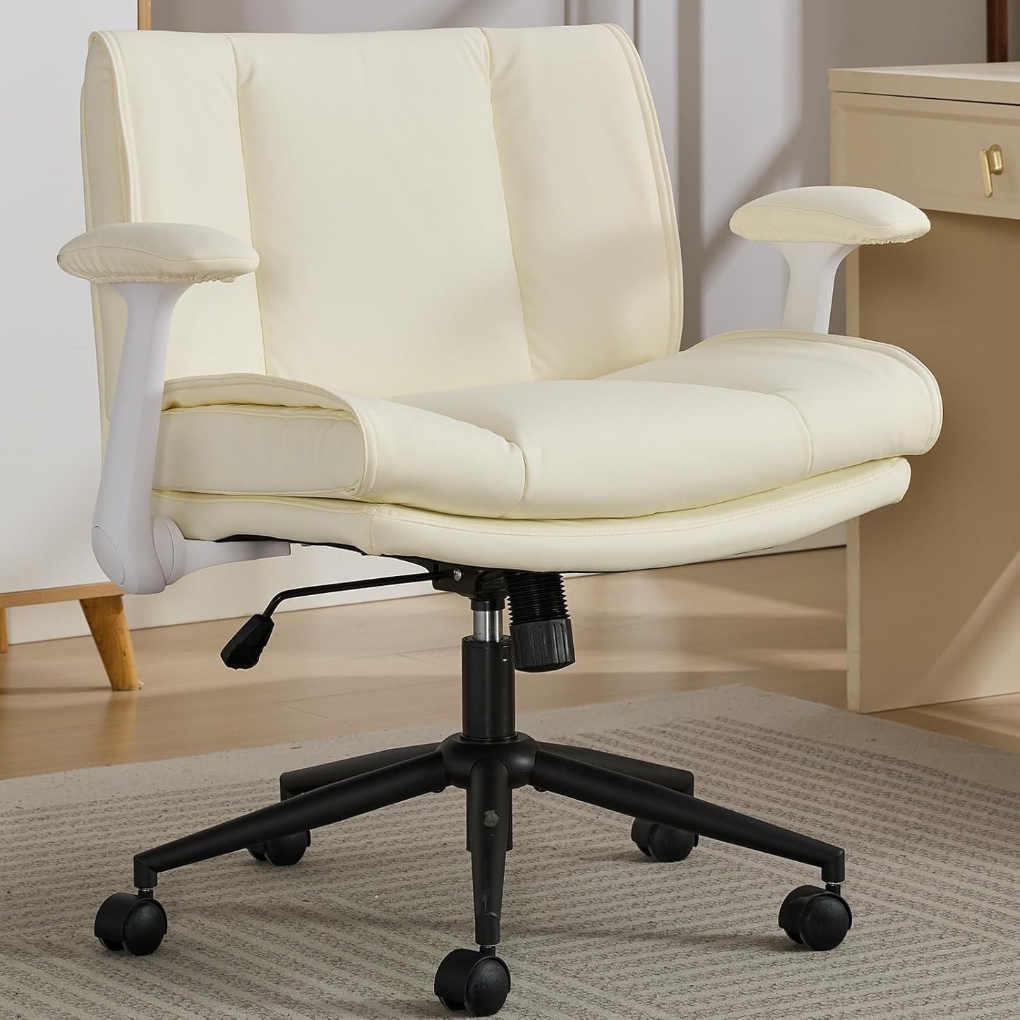 ChaGeer Beige Swivel Chair: Ergonomic Comfort