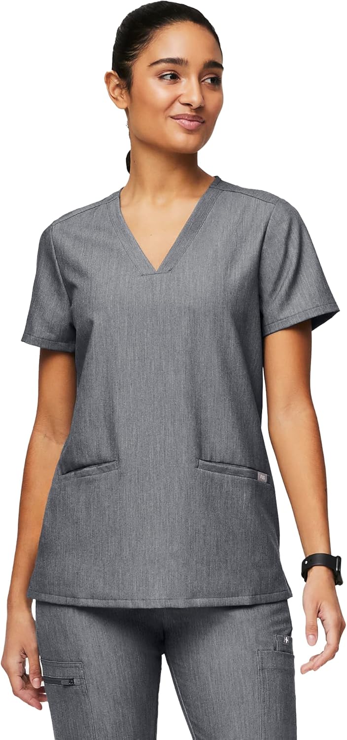 FIGS Casma Scrub Top for Women with Three Pockets and Comfort