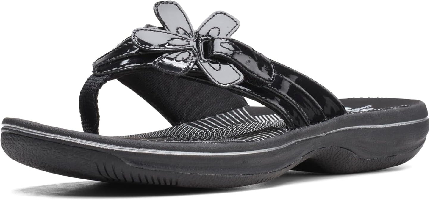 Clarks Women's Brinkleyflorah Sneaker: Ultra-Light Comfort