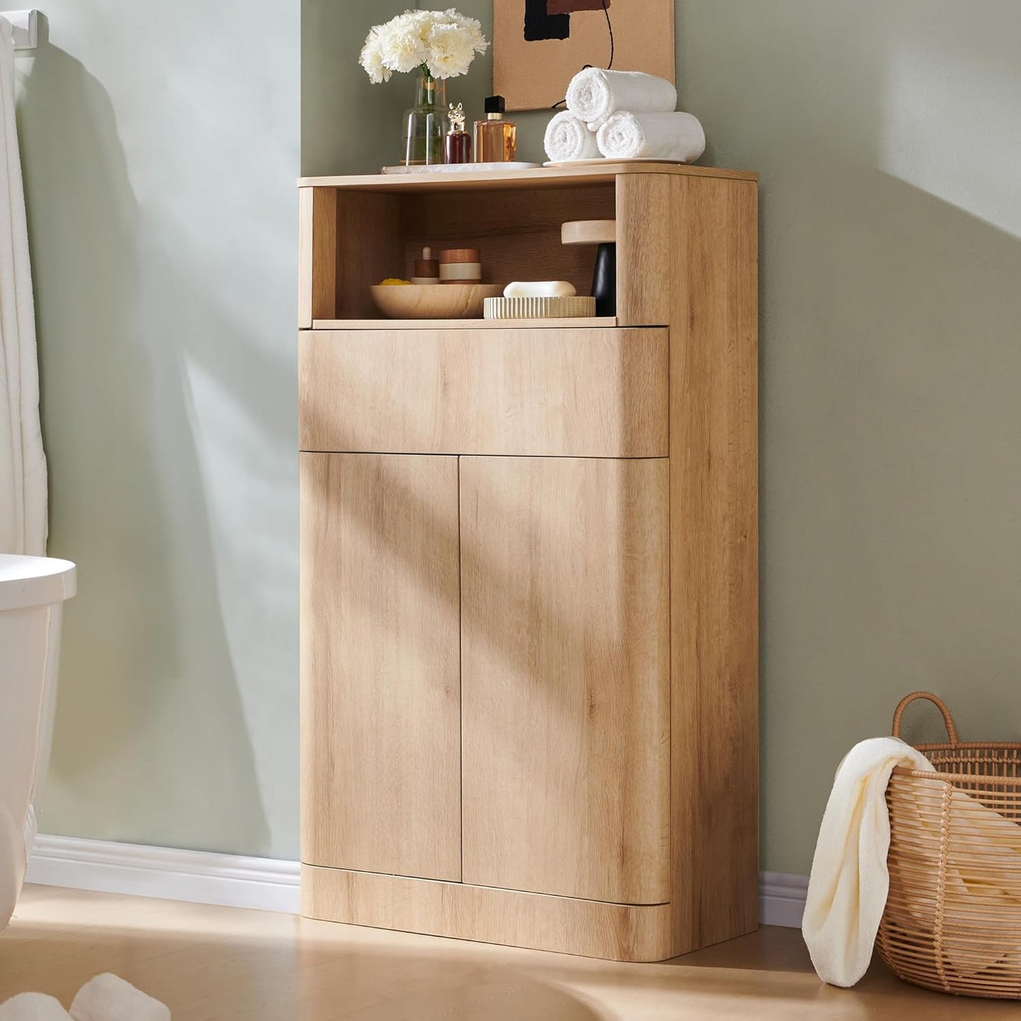 Modern Minimalist Bathroom Cabinet with Adjustable Shelf Design