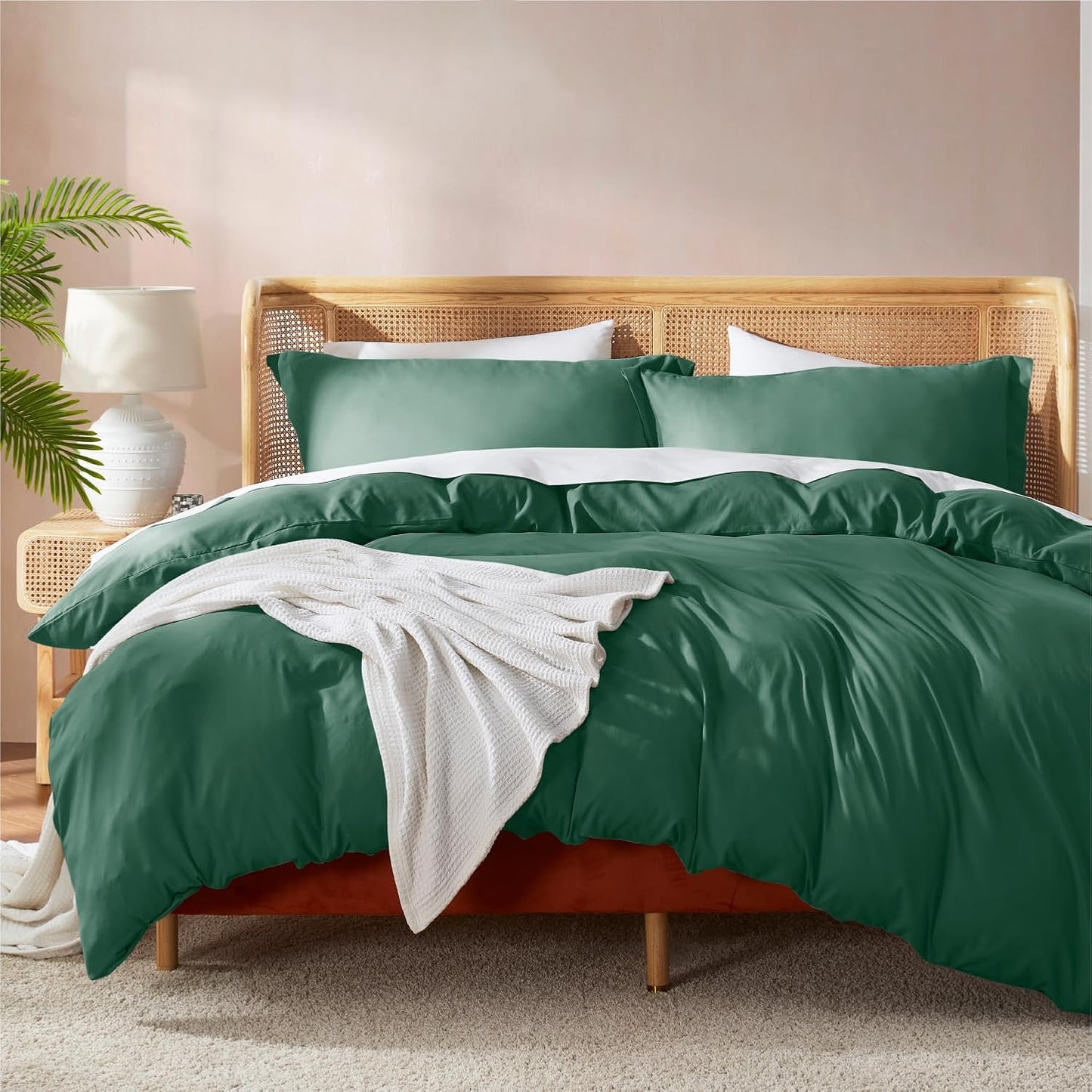 Nestl Twin Duvet Cover Set with Comforter Insert - Dark Green