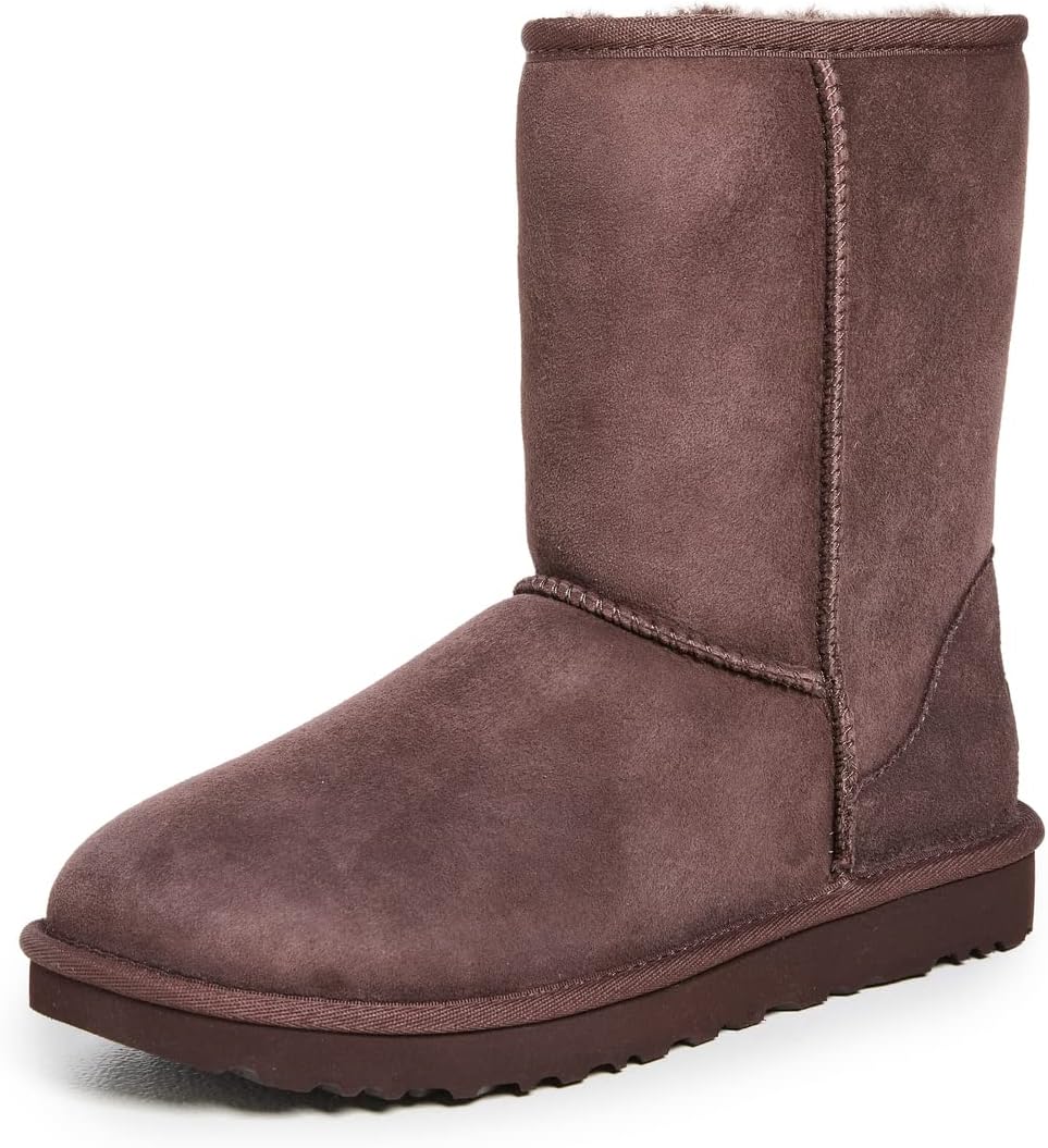 UGG Women's Classic Short II Boot: Comfort and Style Combined