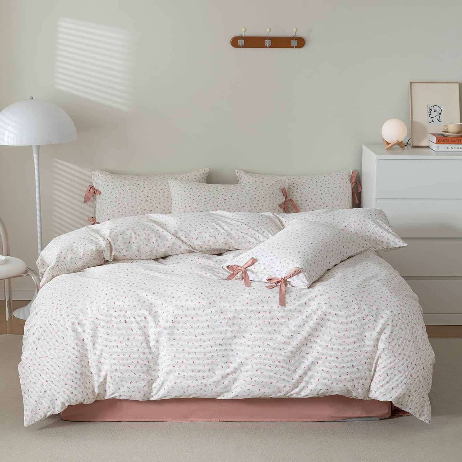Mixinni Floral White Twin XL Comforter Set for Cozy Bedrooms