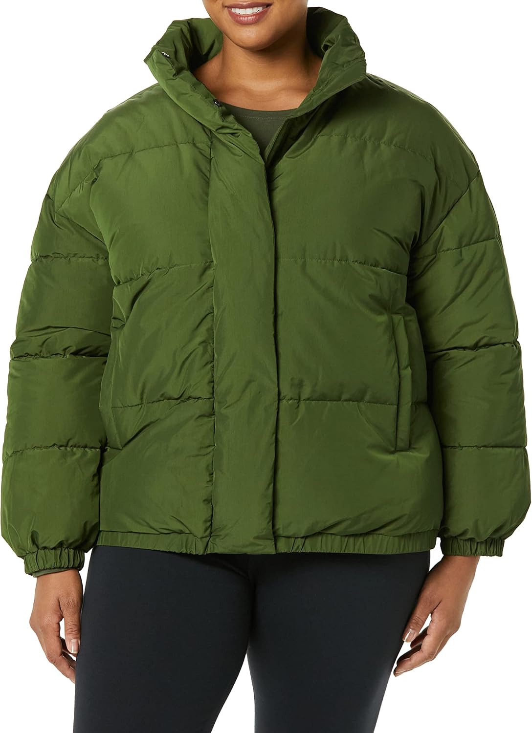 Women's Relaxed-Fit Mock-Neck Short Puffer Jacket Review