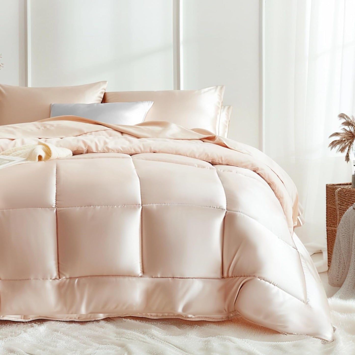 MR&HM Queen Comforter Set Champagne for All Seasons Comfort