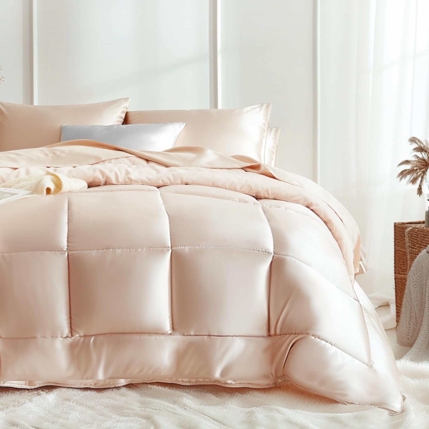 MR&HM Queen Comforter Set Champagne for All Seasons Comfort