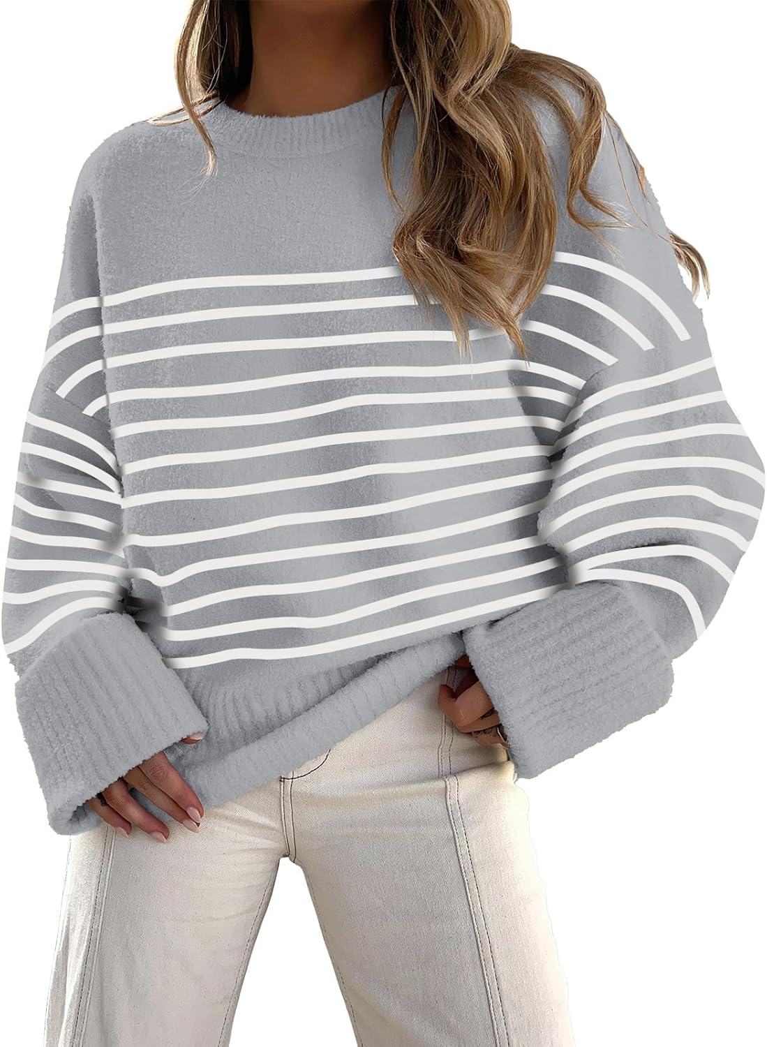 Oversized Women's Sweaters for Cozy Fall Outfits and Style