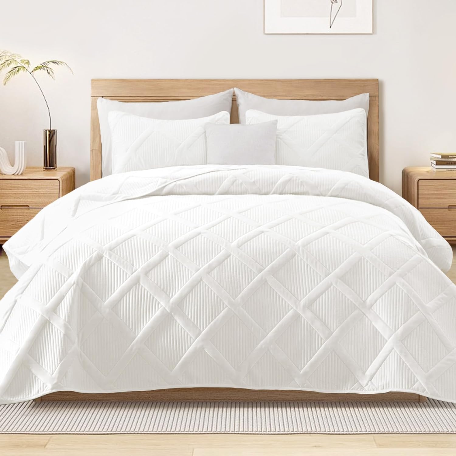Oversized King Quilt Set - Soft Lightweight Bedspread for Comfort