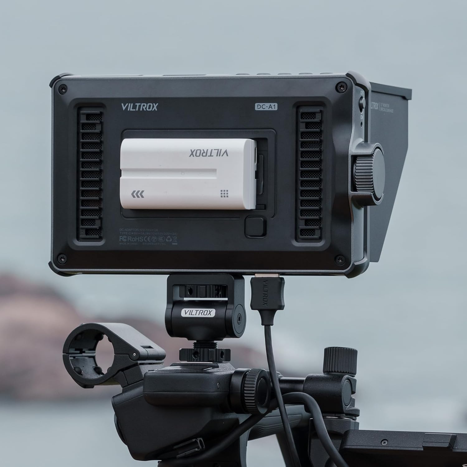 VILTROX DC-A1 7ft' Touchscreen Camera Monitor for Professionals