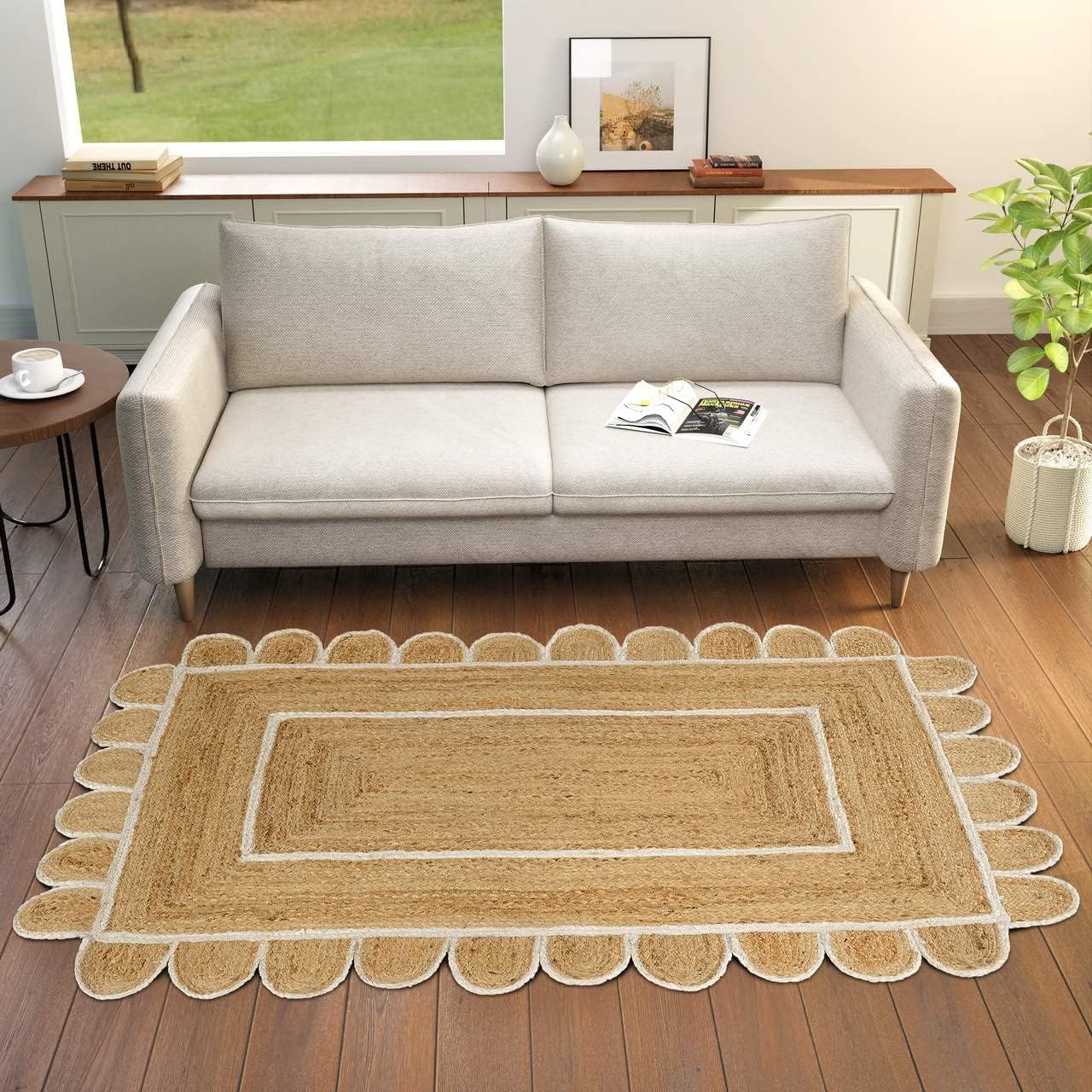 Handwoven Scalloped Jute Area Rug 3x5ft for Cozy Spaces