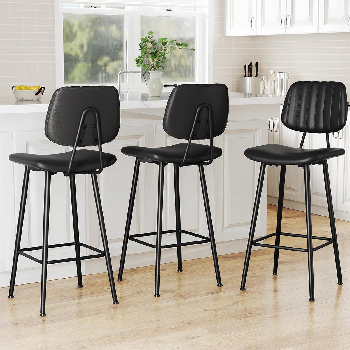 29-Inch Leather Bar Stools Set of 3 for Kitchen Island Use