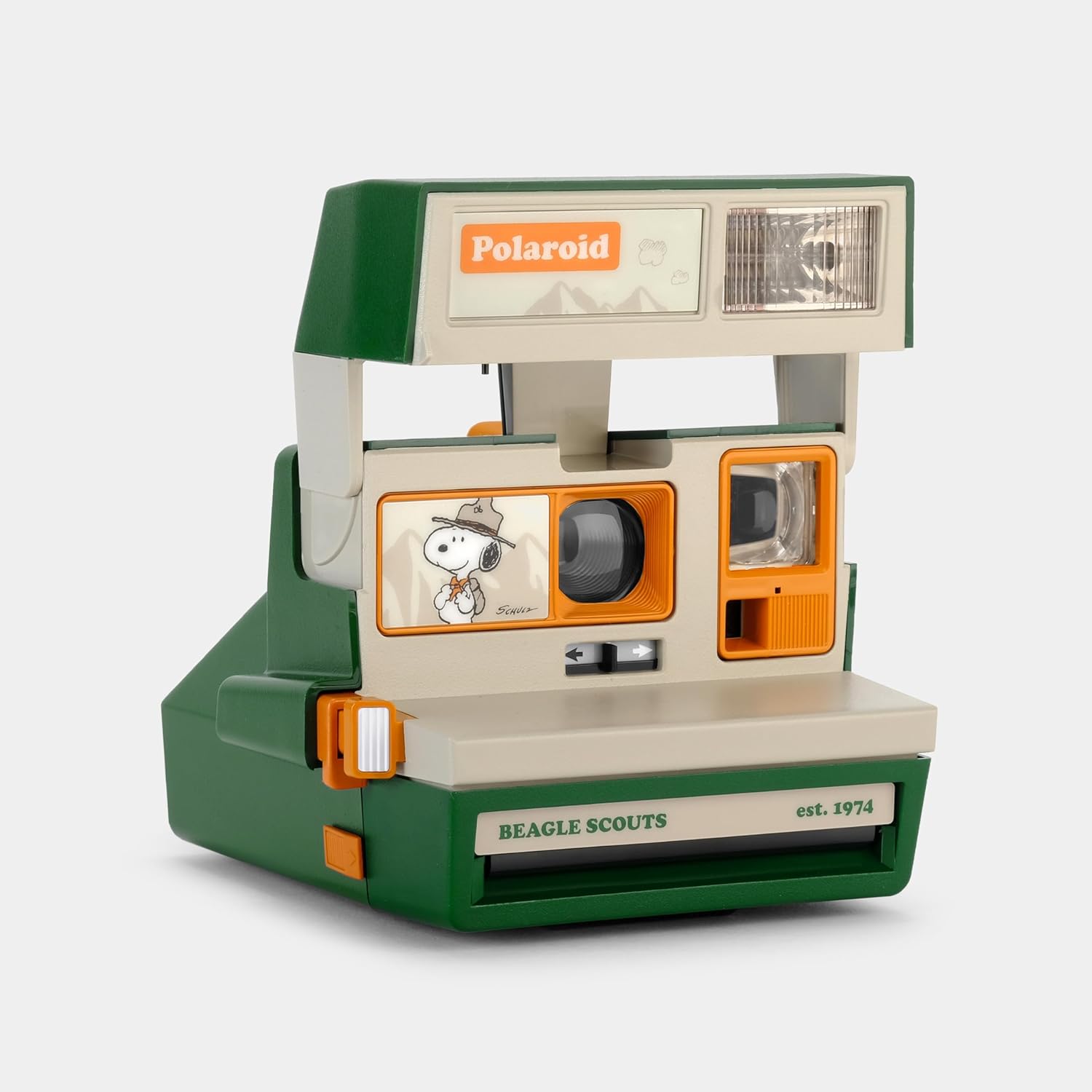 Polaroid Beagle Scouts Instant Camera by Retrospekt