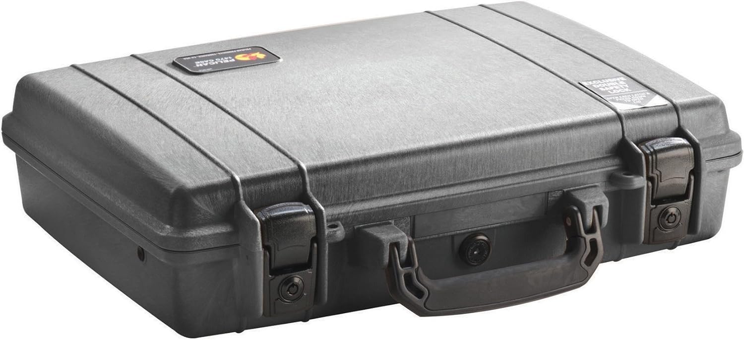 Pelican 1470 Case with Double Safety Locking Latches