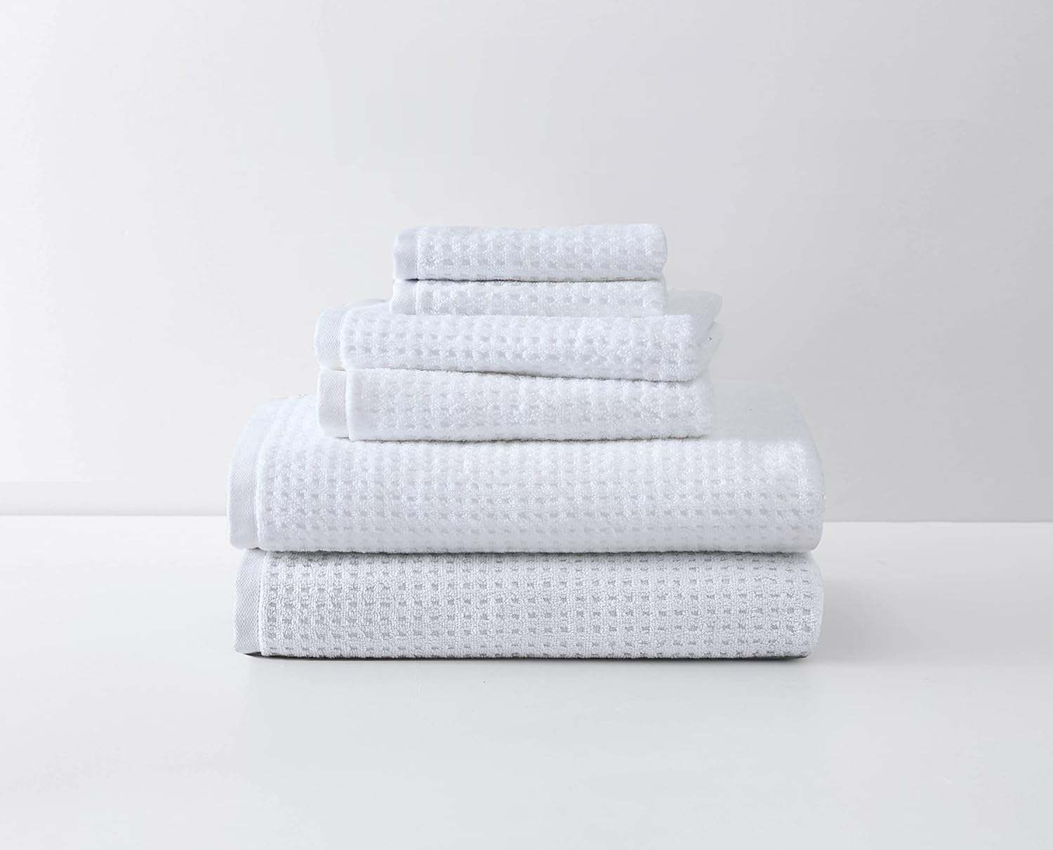 Tommy Bahama Kenneth Cole Reaction Brooks White Towel Set