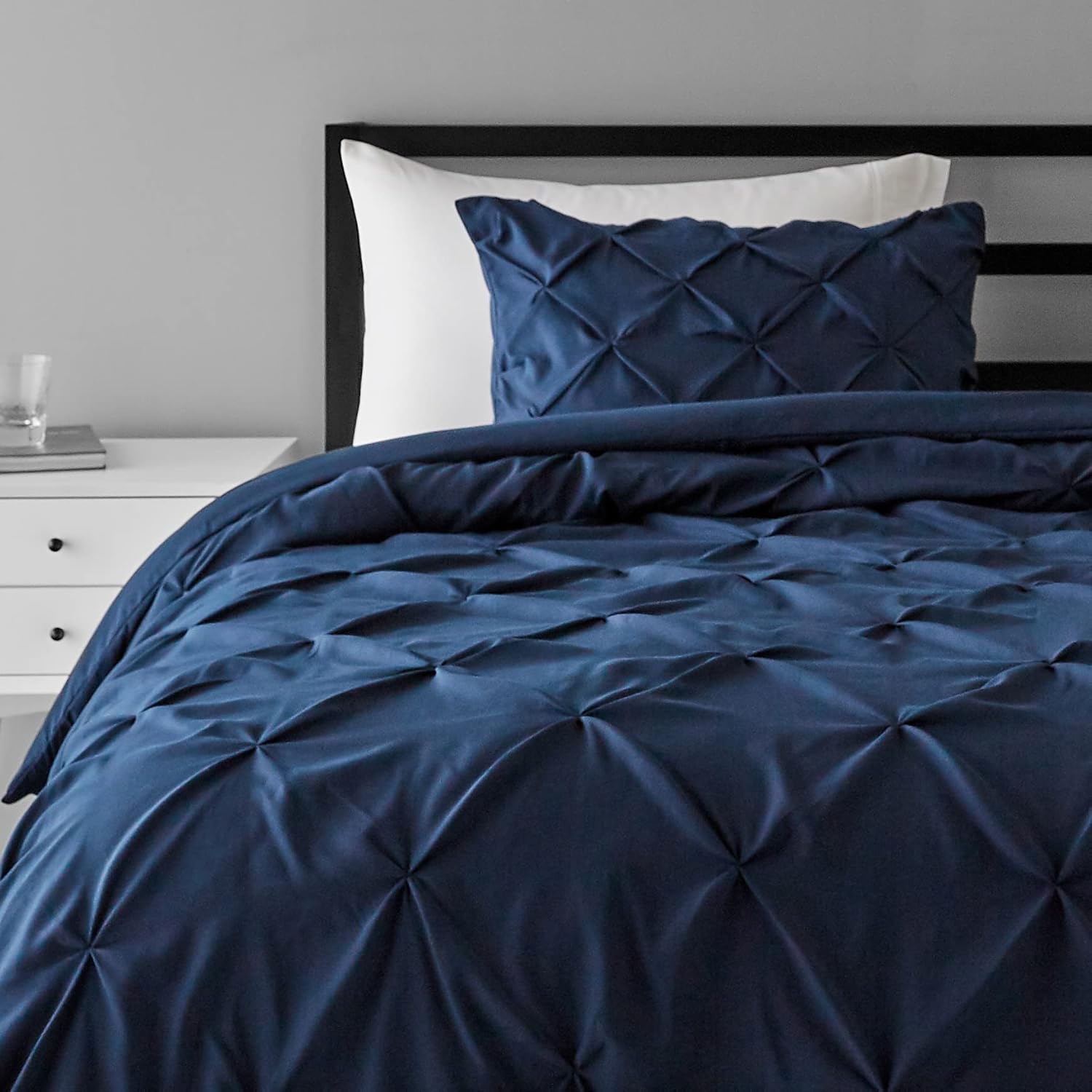 All-Season Down-Alternative Comforter Set for Cozy Bedrooms