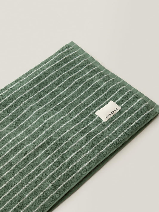 Frosted Pines-Striped Pure Cotton Bath Towel for Luxury Showers