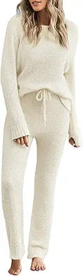Women's Fuzzy Fleece Pajama Set - Cozy Knit Long Sleeve Two-Piece