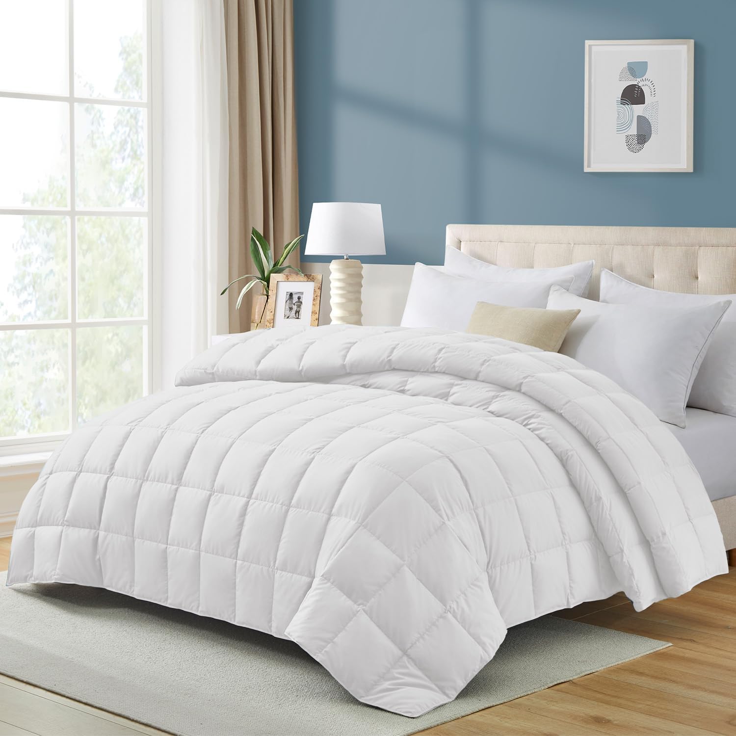 Puredown Lightweight Down Feather Comforter for All Seasons