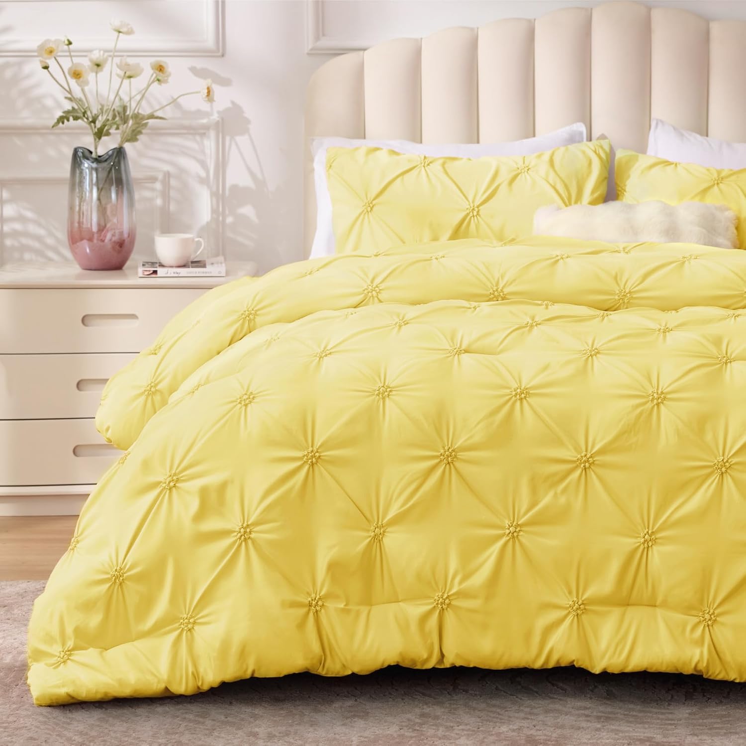 BEDELITE Light Yellow Twin Comforter Set for Cozy Sleep Experience