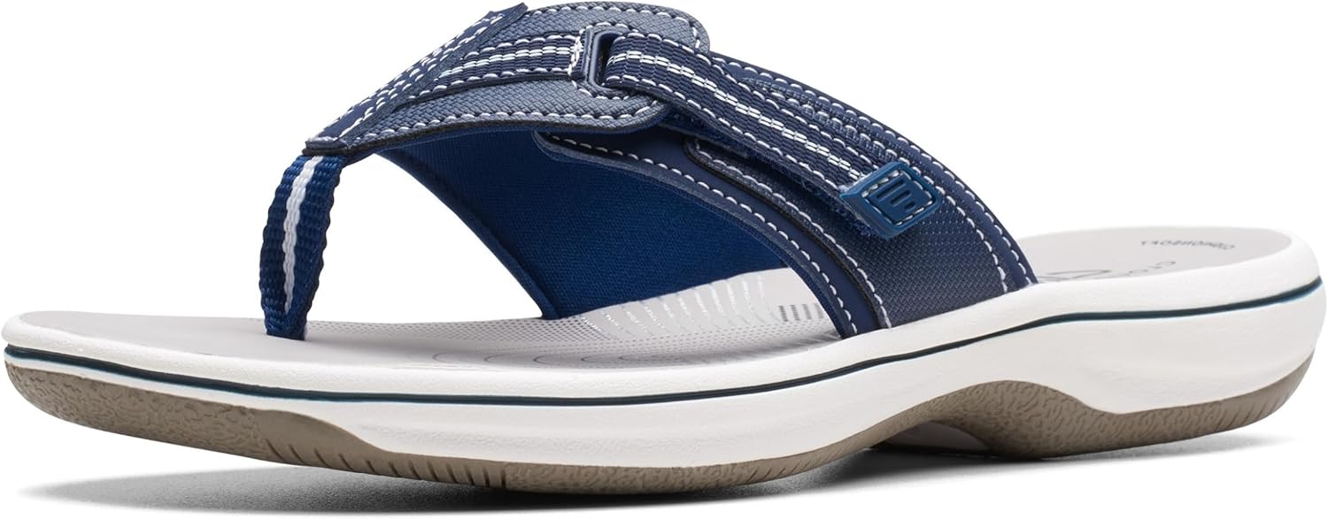 Clarks Women's Brinkley Jazz Flip-Flop: Sporty Comfort for Summer