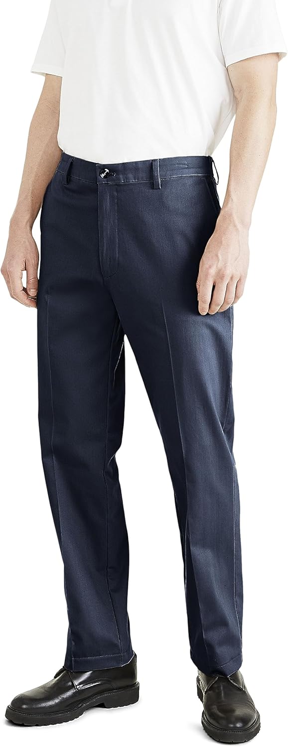 Classic Fit Signature Iron Free Khaki Pants with Stain Defender