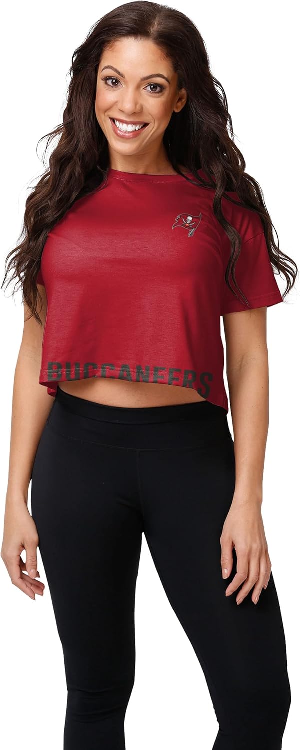 FOCO NFL Womens Team Logo Tie-dye Big Logo Crop Top Shirt