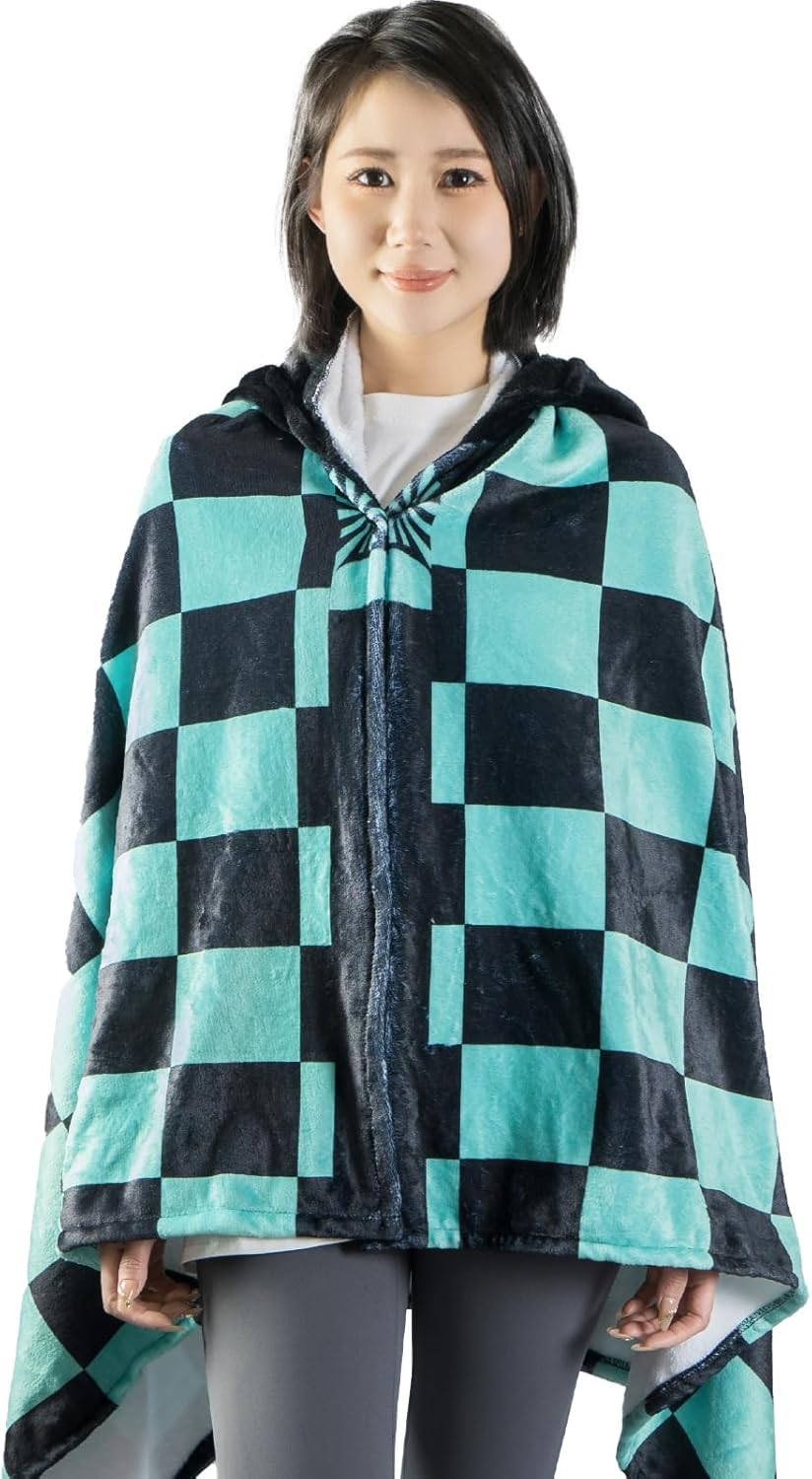 Wearable Hooded Blanket: Transform into Tanjiro!