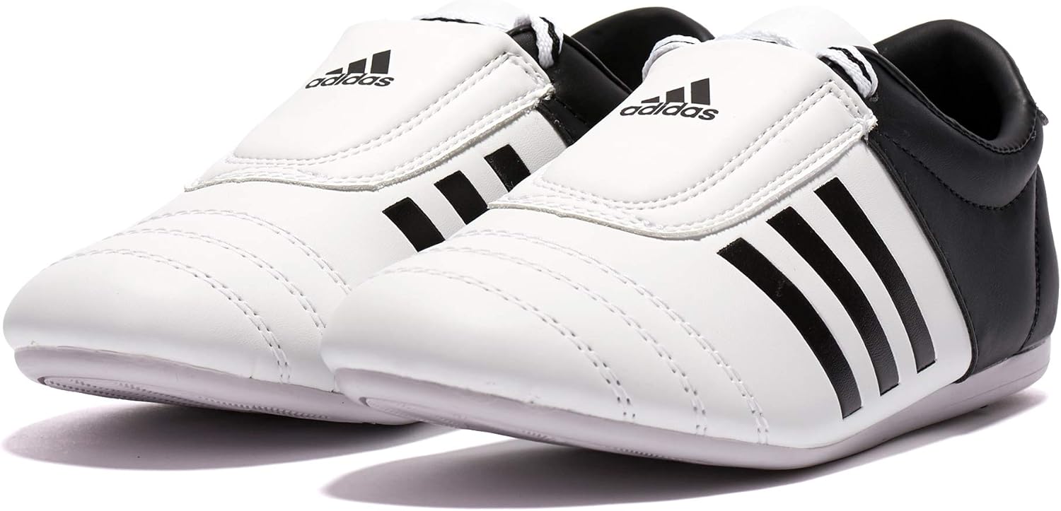 adidas Men's Low-Top Training Shoes for Ultimate Comfort