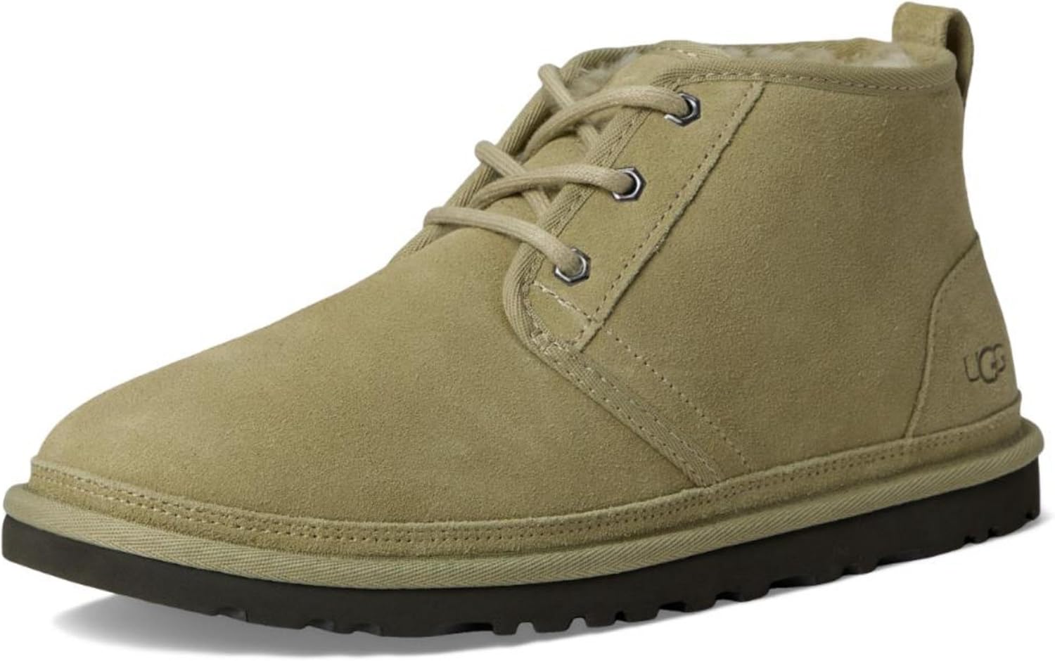 UGG Men's Neumel Chukka Boots: Comfort and Style Combined