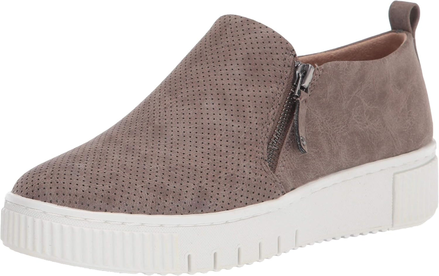 Naturalizer Women's Soul Turner Slip-On: Comfort Meets Style