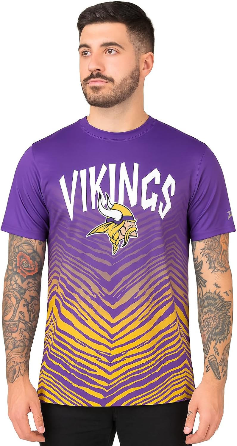 Zubaz NFL Teams Men's Short Sleeve Graphic T-Shirt for Fans