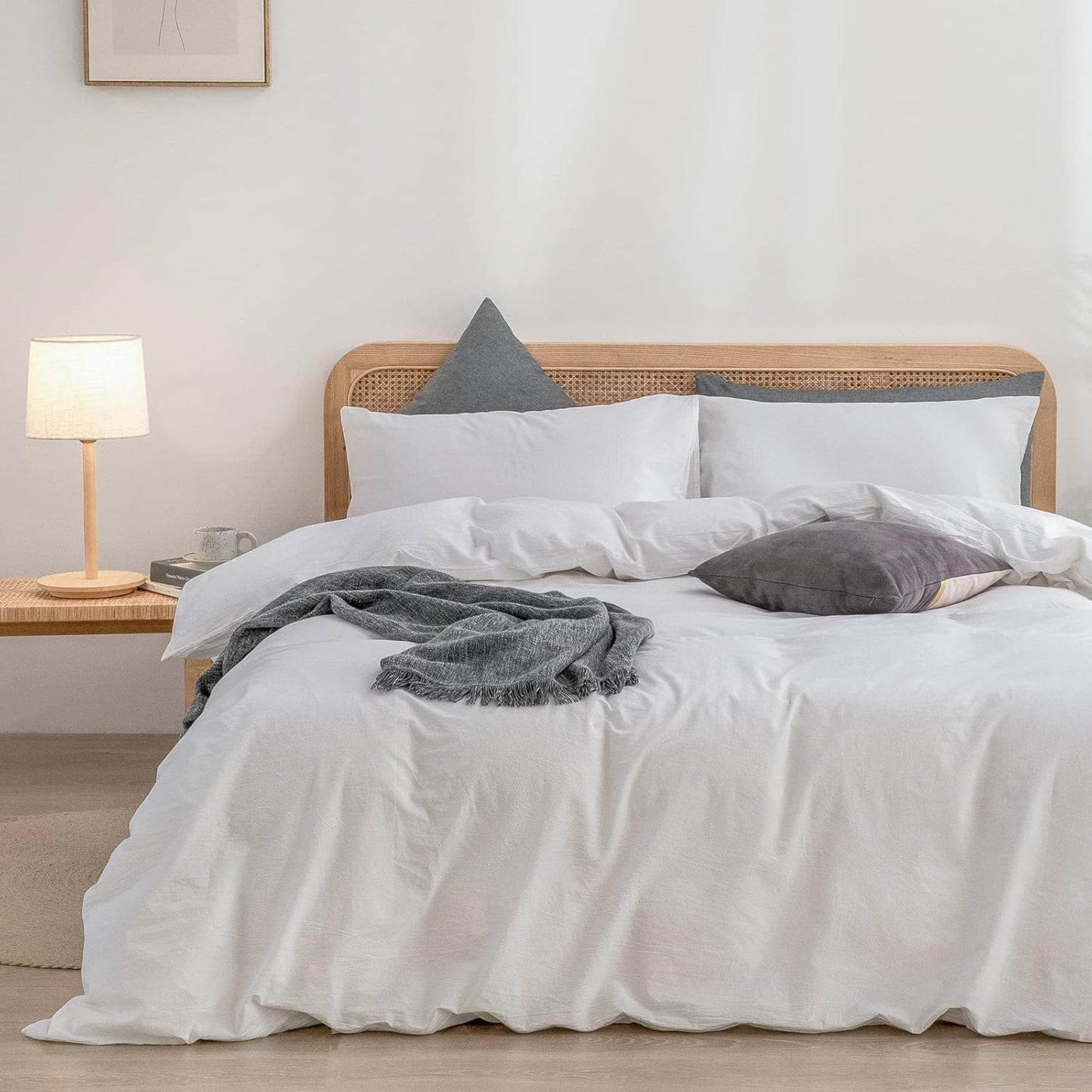 BESTOUCH Duvet Cover Set in Soft Cotton for Chic Bedding Style