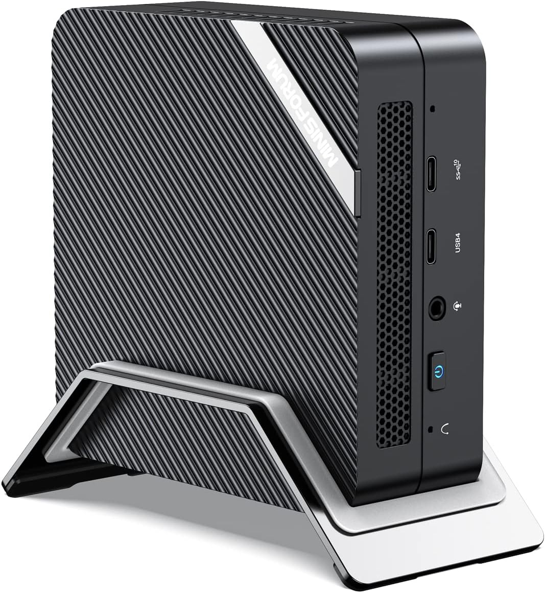 MINISFORUM UM773 Lite Mini PC with Ryzen 7 and 32G RAM