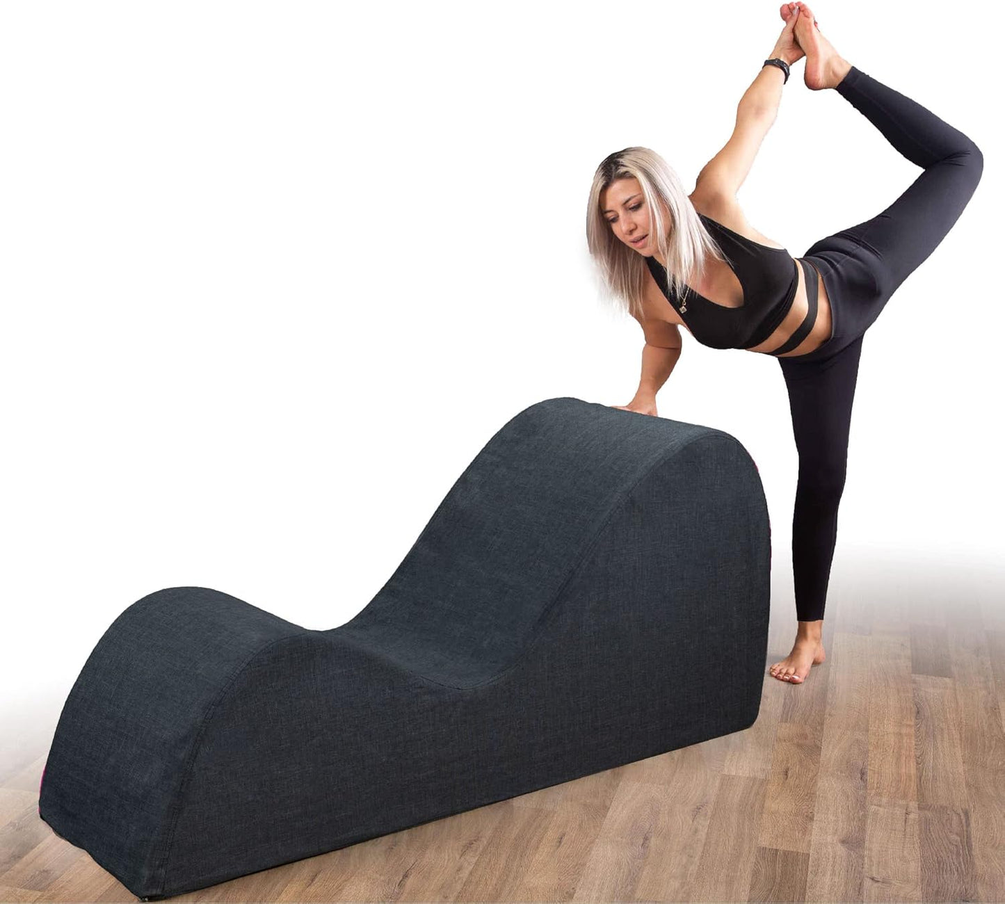 Curved Chaise Lounge for Ultimate Relaxation