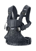 BabyBjorn Baby Carrier One Air 3D Mesh Anthracite/Leopard - Cool