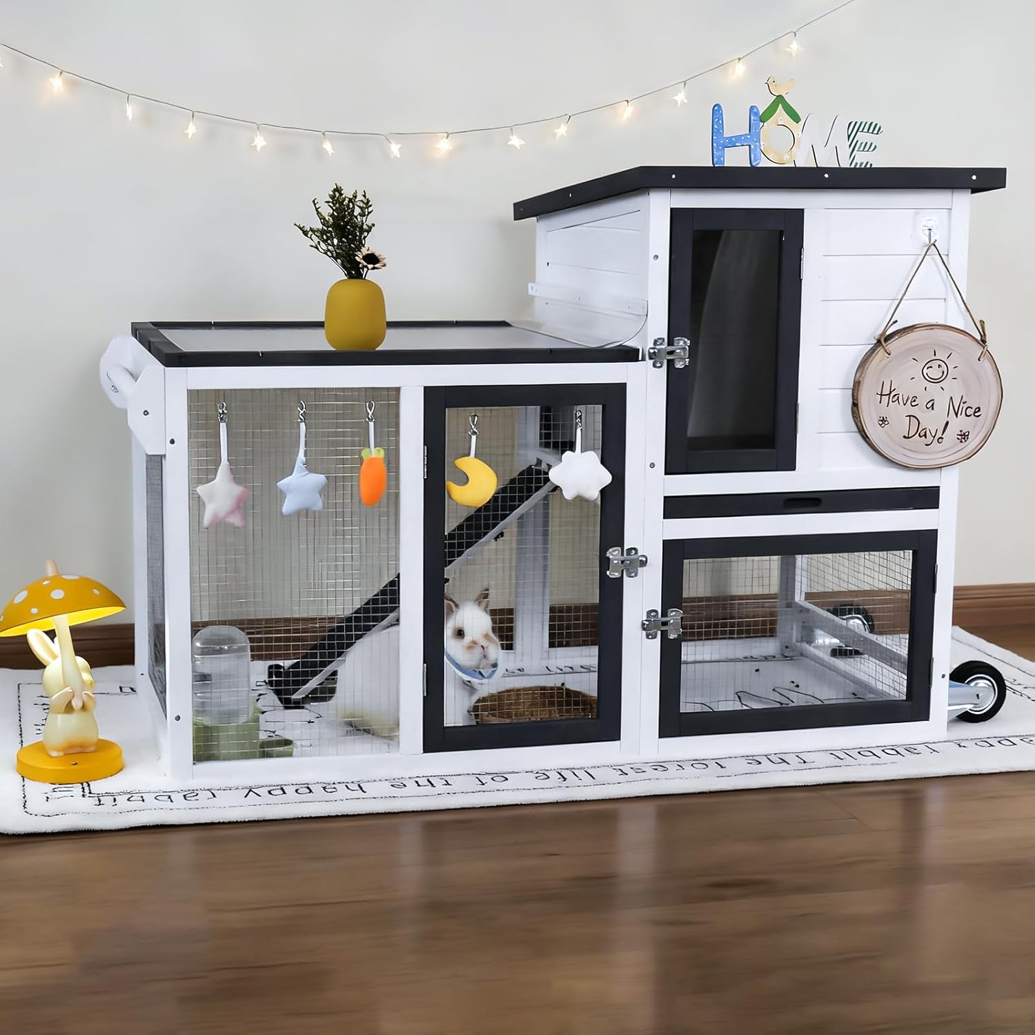 Bunny Hutch Outdoor with Chew-Proof Aluminum Frame for Rabbits