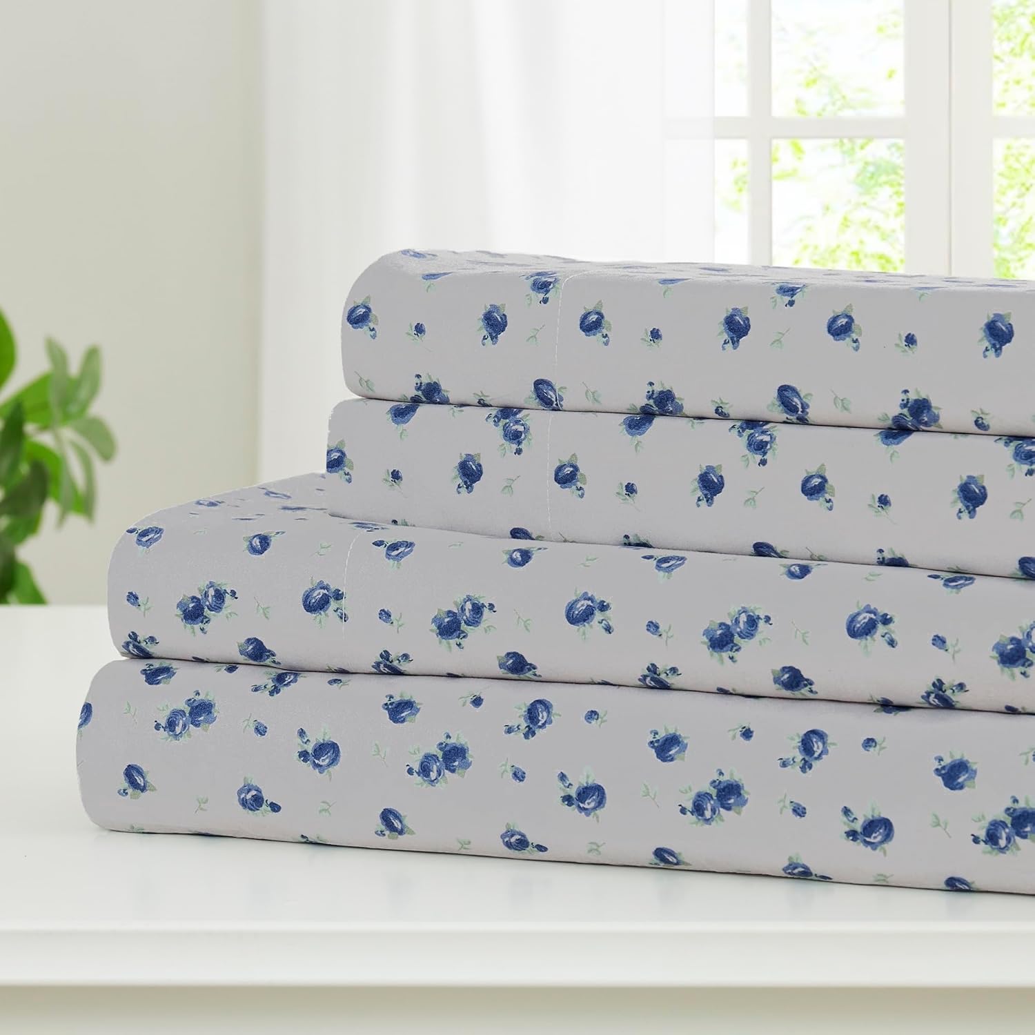 Luxurious Microfiber Bed Sheets Set for California King Size