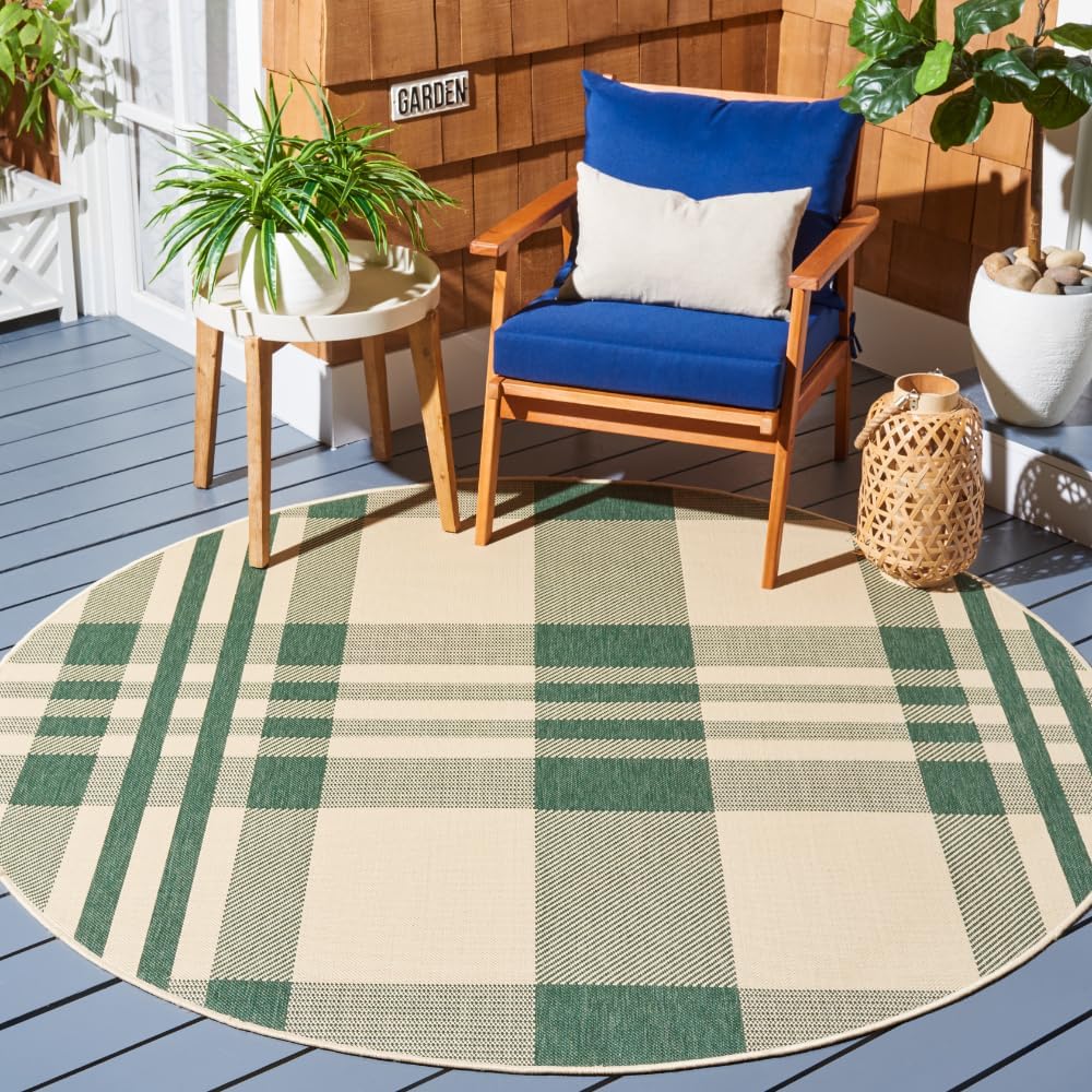 SAFAVIEH Courtyard Collection Area Rug - Stylish & Durable