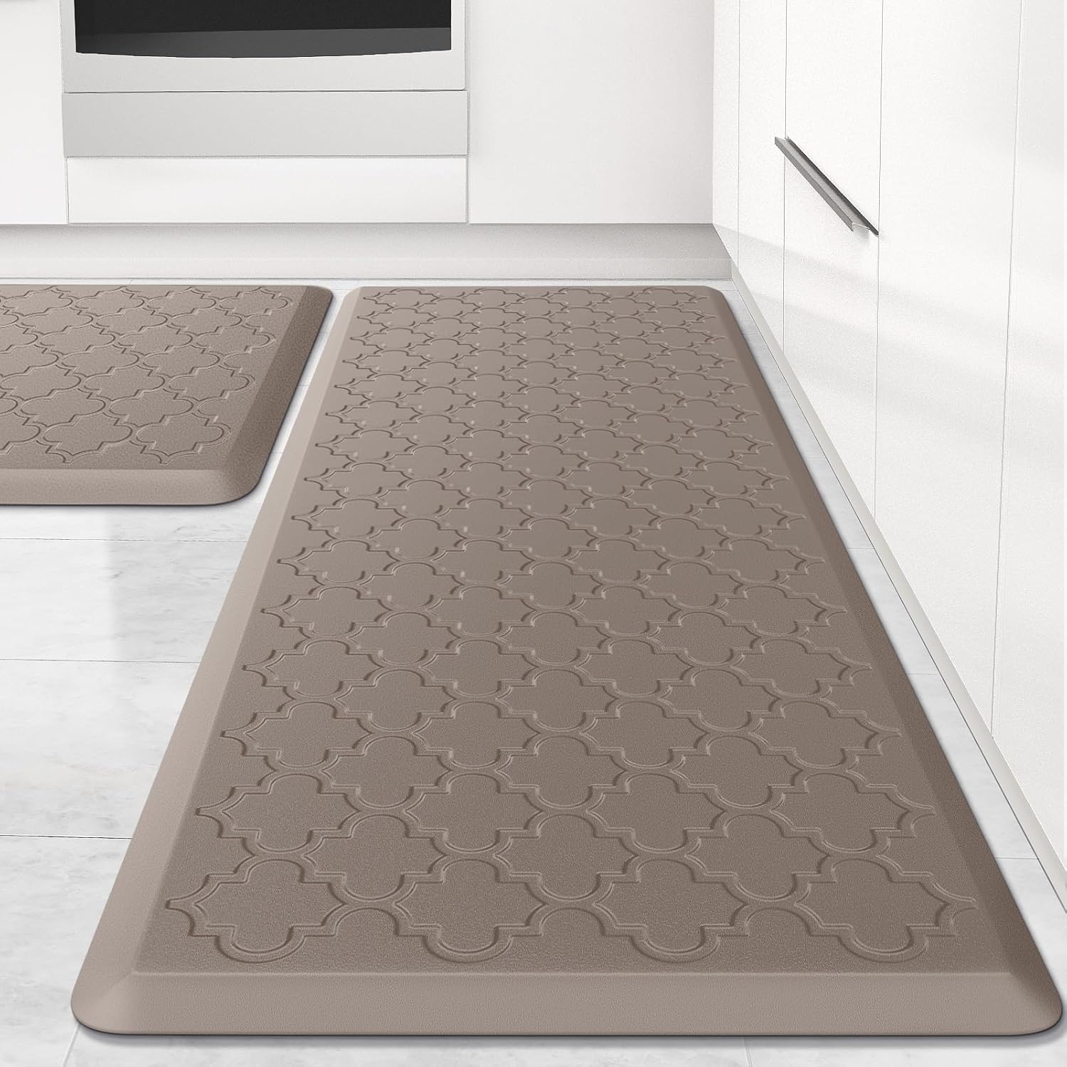 Cushioned Anti-Fatigue Kitchen Mats for Comfort and Safety