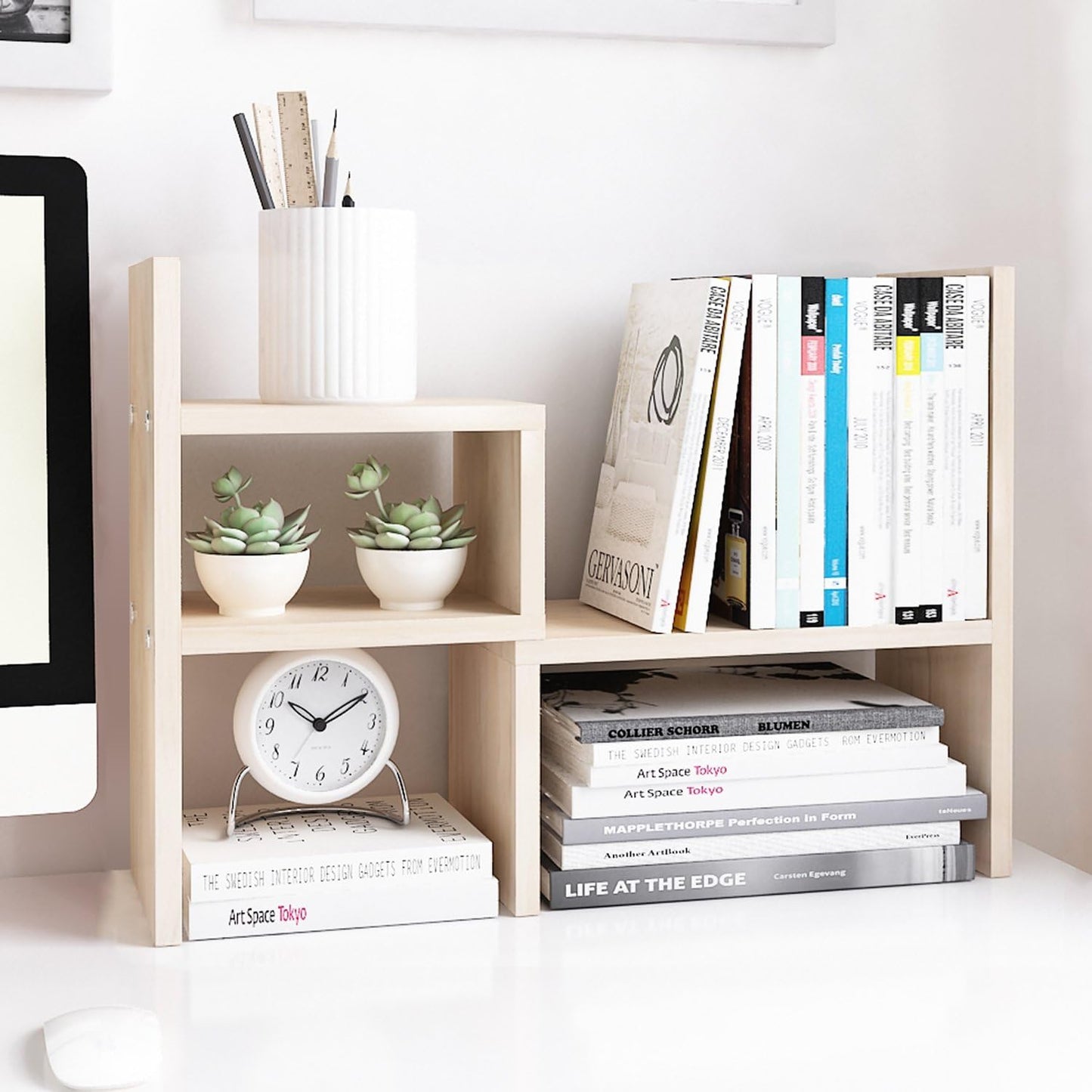 Adjustable Wood Display Shelf - Organize Efficiently!