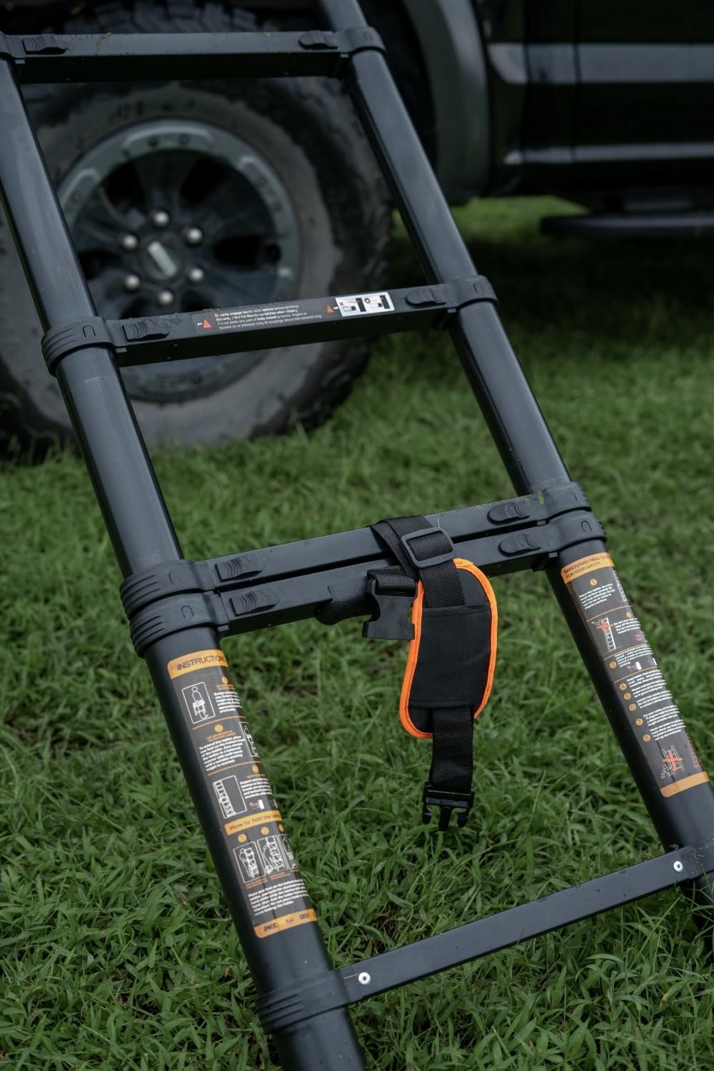 7.5 FT Non-Slip Telescopic Extension Ladder for Rooftop Tent - BAMACAR