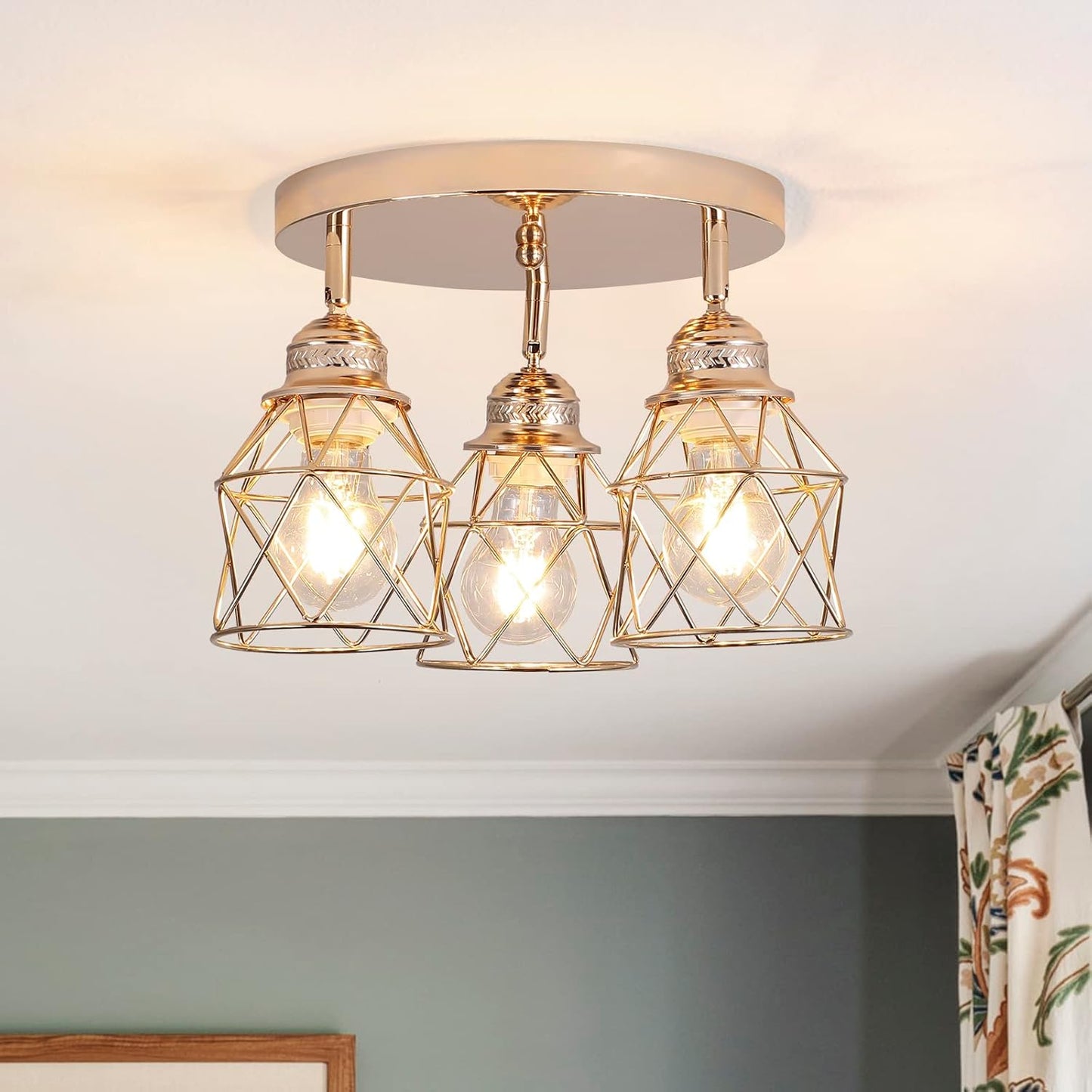 Multi-Directional Ceiling Lamp - Adjustable 3-Lights Fixture
