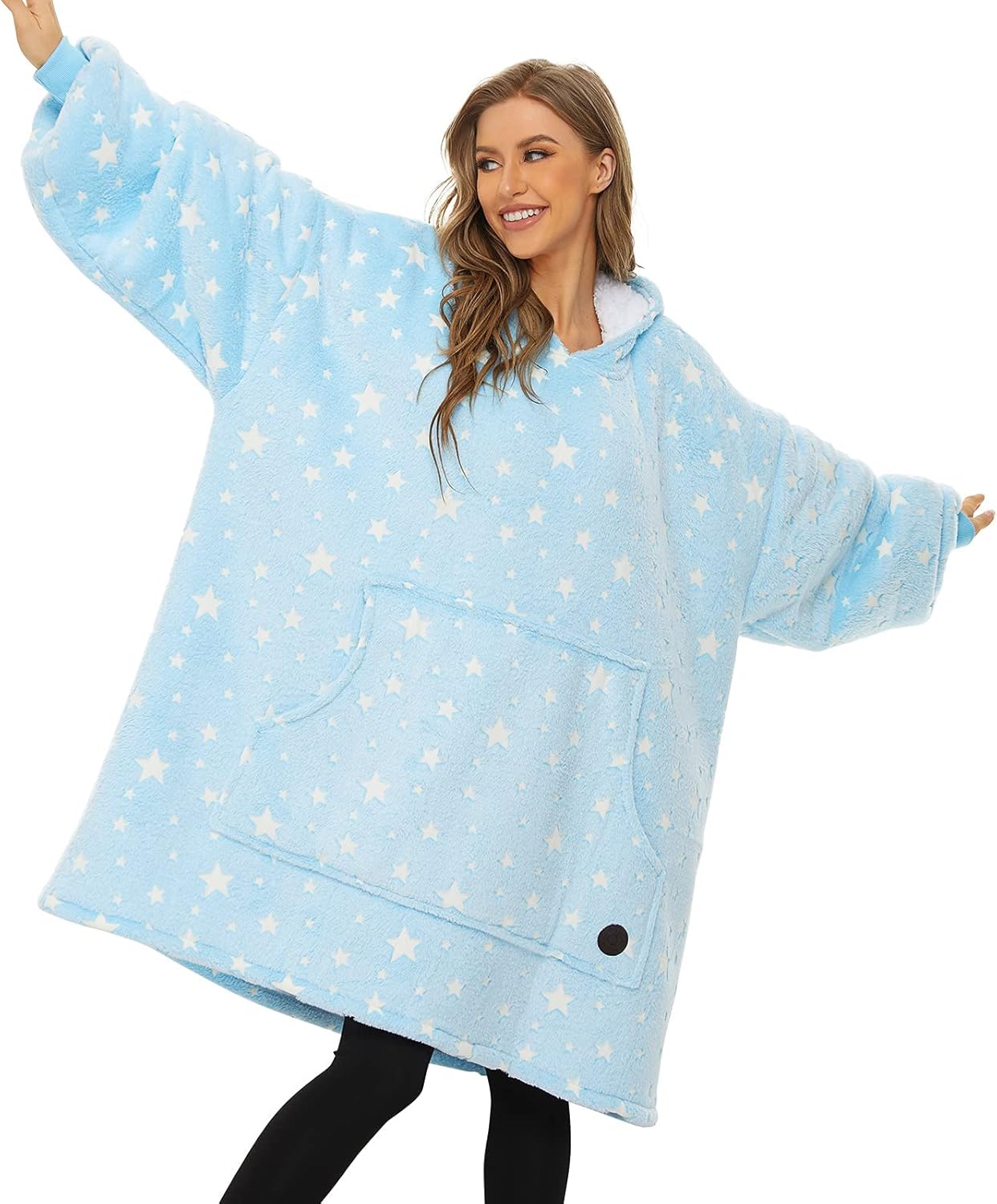 THREE POODLE Wearable Blanket Hoodie for Ultimate Comfort