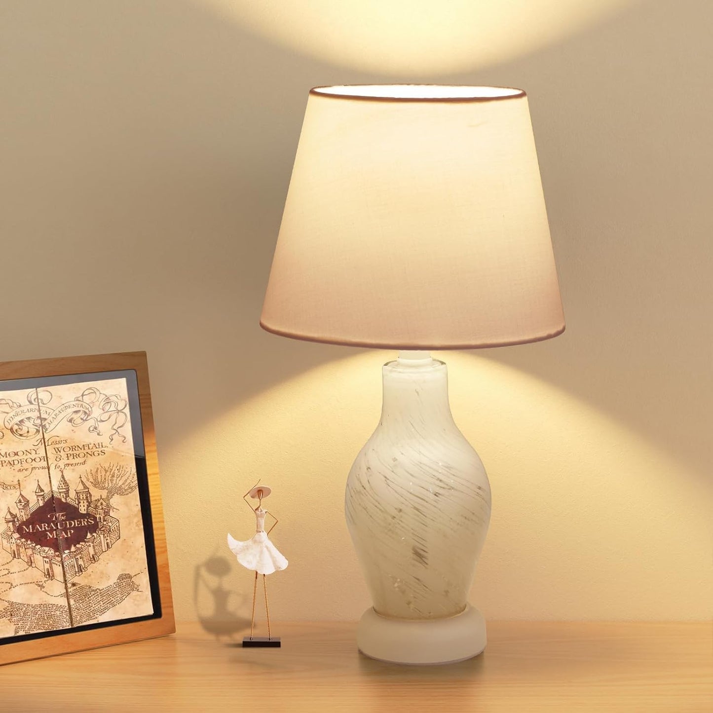 ONEWISH Modern Table Lamp - Stylish Wine Bottle Design for Any Room