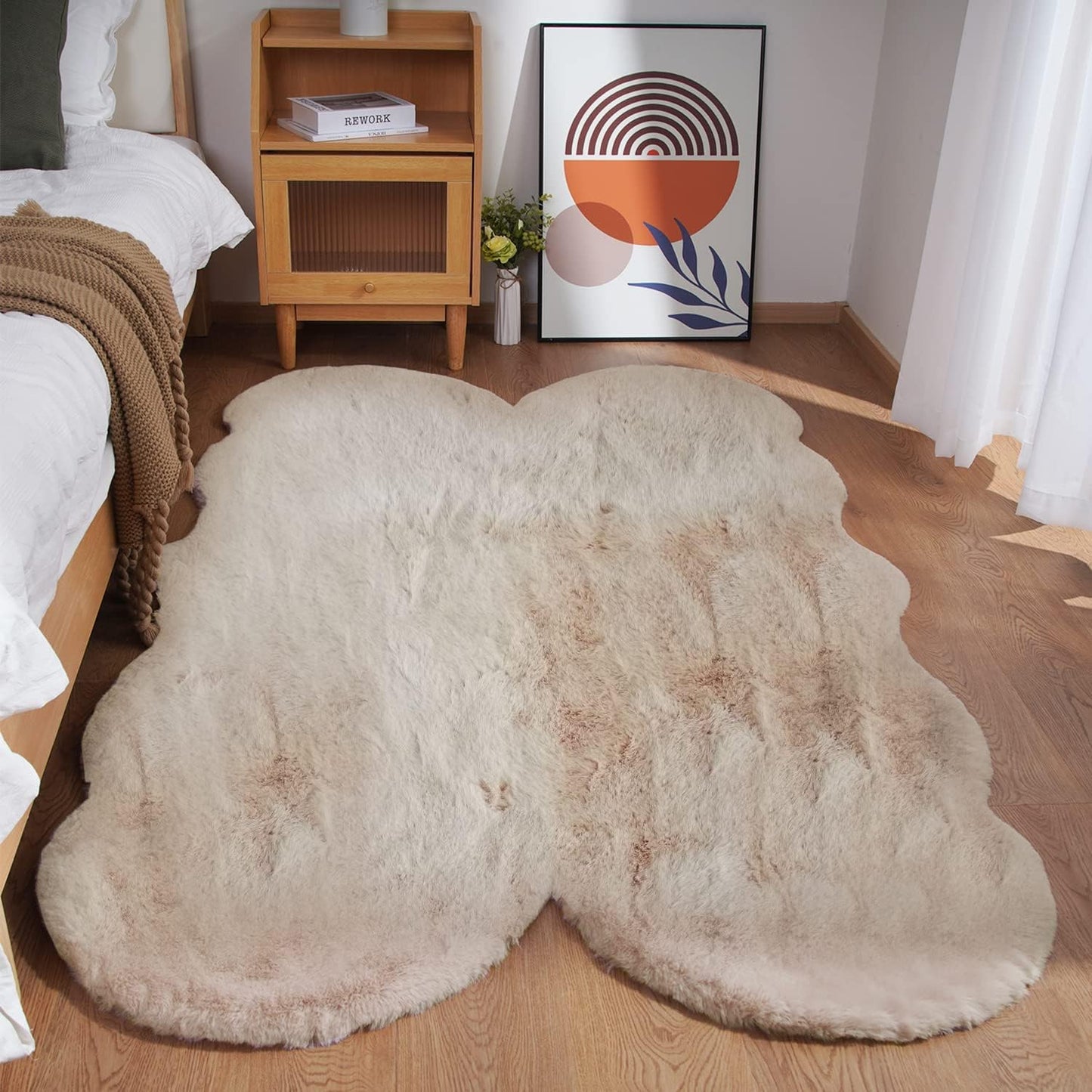 Ghouse Soft Faux Sheepskin Fur Rug 4x6 for Cozy Home Decor