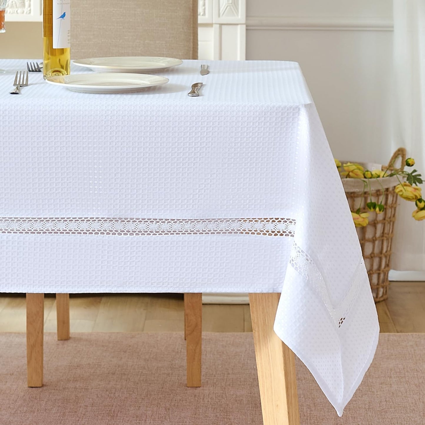 Heavy Duty Waffle Weave Jacquard Tablecloth for Elegant Dining