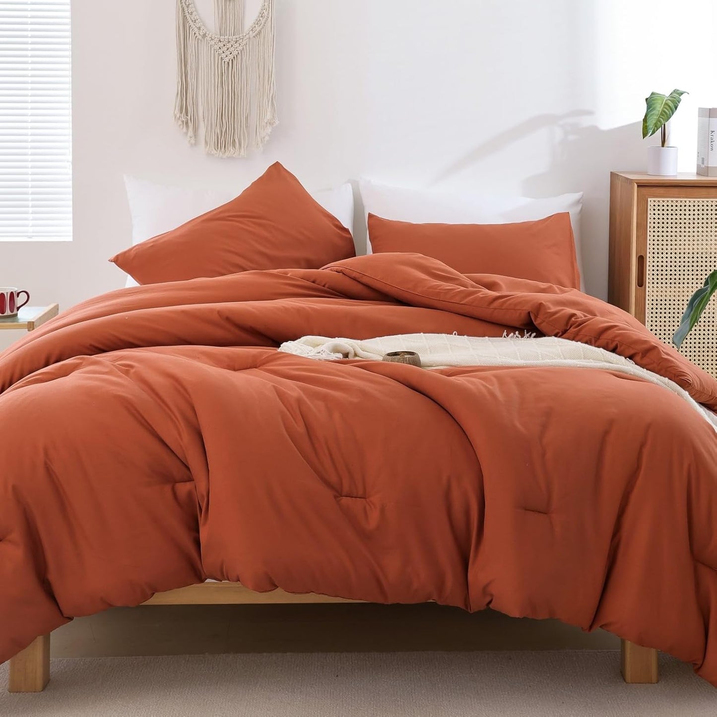 ROSGONIA Oversized King Comforter Set for Cozy Sleep Experience