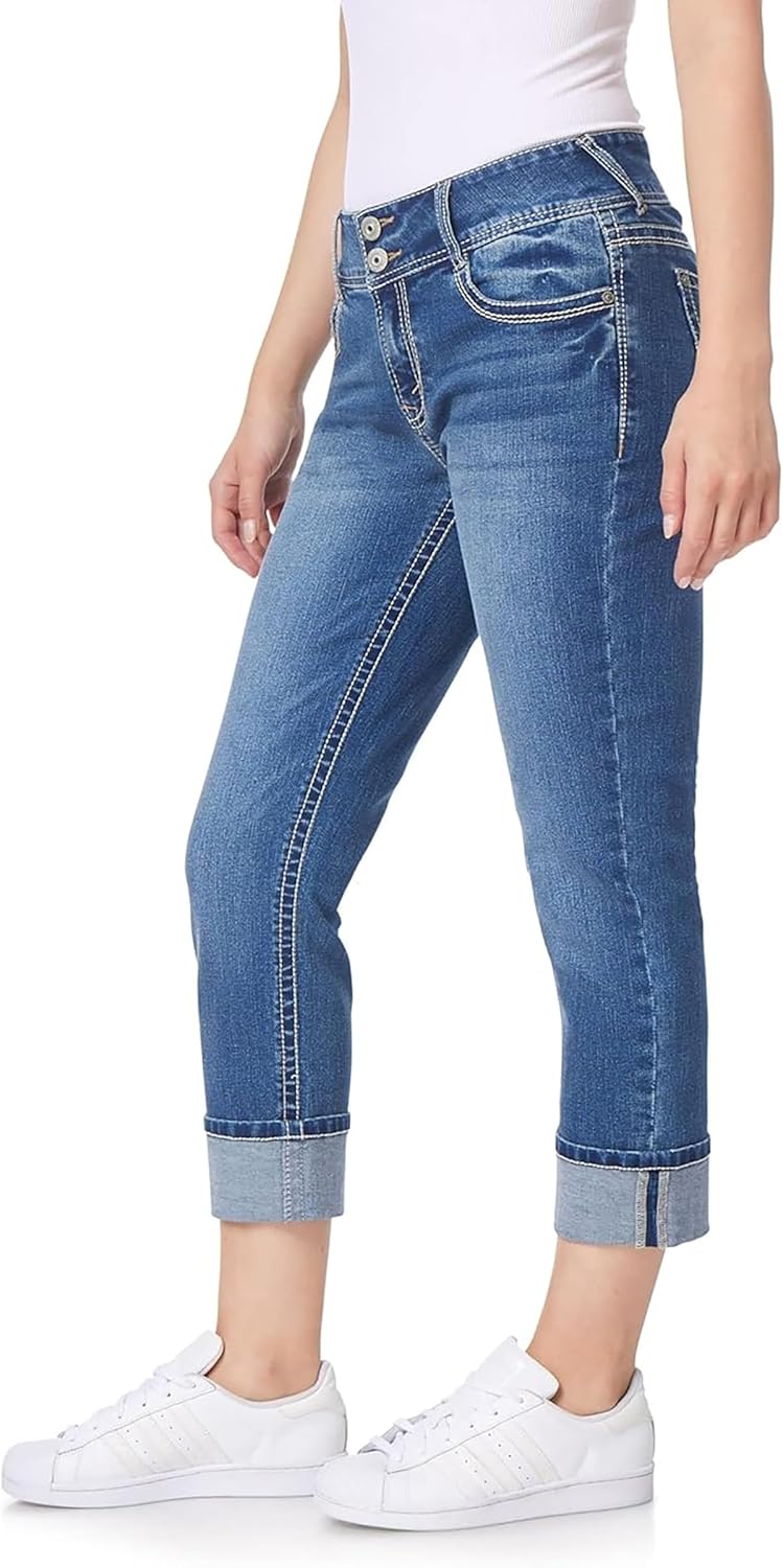 WallFlower Women's Luscious Curvy 23.5ft' Crop Mid-Rise Jeans