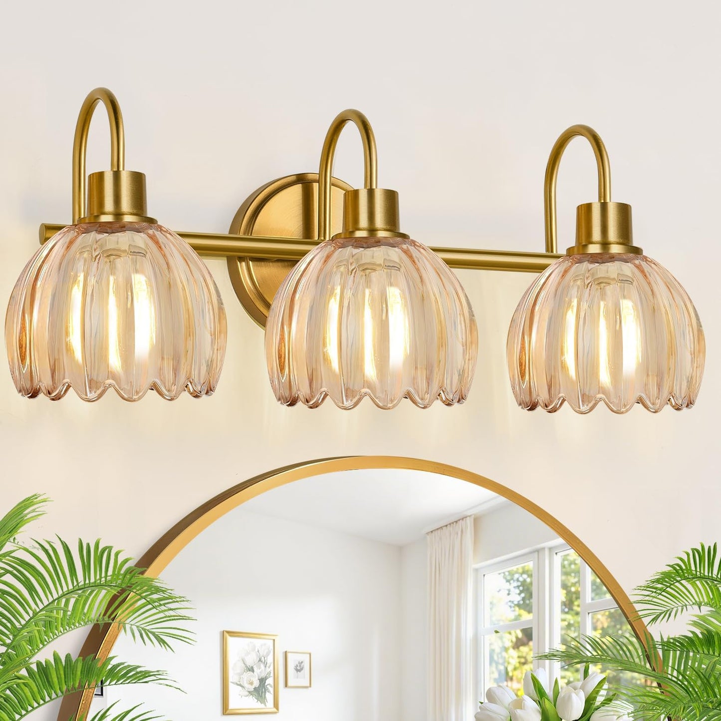 Elegant 3-Light Bathroom Light Fixtures with Vintage Design