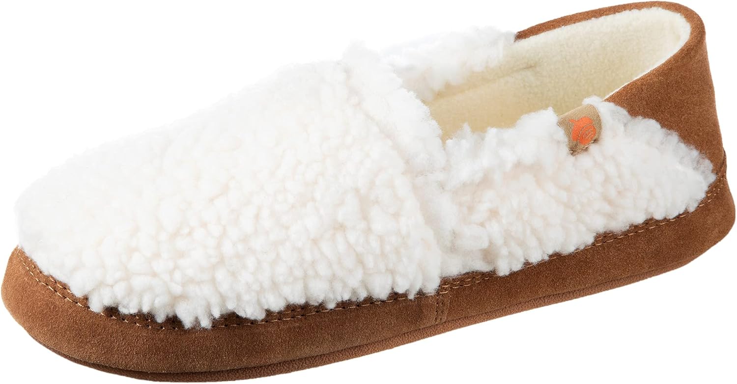 Acorn Womens Moc Slippers: Cozy Comfort for All-Day Wear